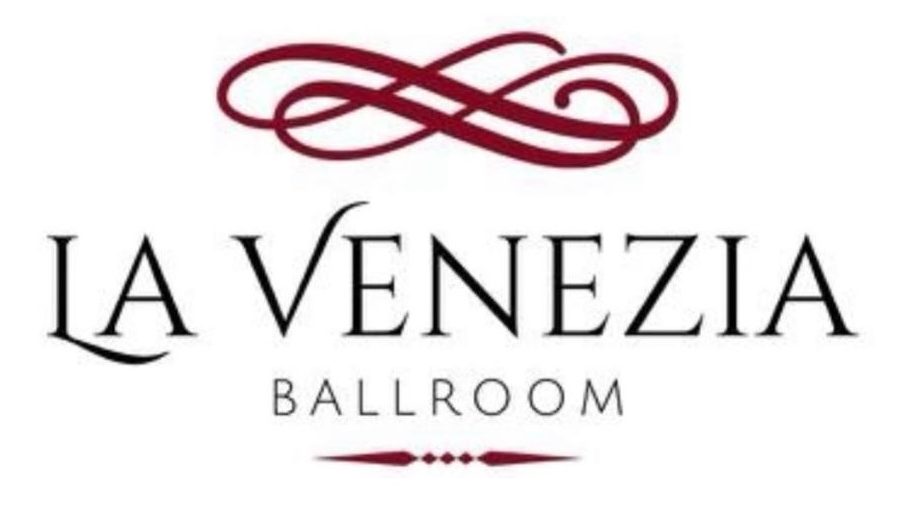 With 20 years of experience in the market, La Venezia Ballroom is your expert in creating unforgettable moments. From Weddings to Sweet 15/16, baby showers, corporate events, graduations, and more. With our all-inclusive service, you don't have to worry about a thing. We take care of everything: gourmet food, themed decorations, professional DJs, and live entertainment with giant costumed characters. Let us make your dream event a reality!